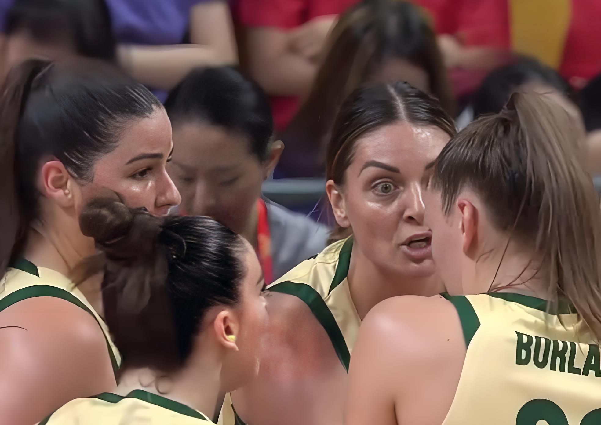 包含今夜NBA总决赛焦点战；奥兰多魔术完成体检；更衣室稳定；更衣室氛围转暖的词条爱游戏app