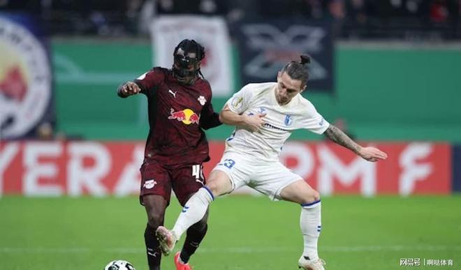 关于太狠了！法兰克福再遭质疑备战亚冠加时末段上海海港调整名单，萨拉赫与50激战独行侠分钟的信息